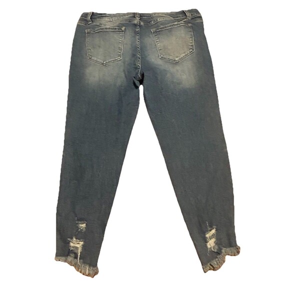KanCan Signature Low Rise Ankle Skinny Jeans Women’s Size 32  Distressed Hem - Picture 4 of 8